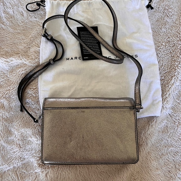 MARC JACOBS CROSSBODY PURSE - Picture 5 of 11